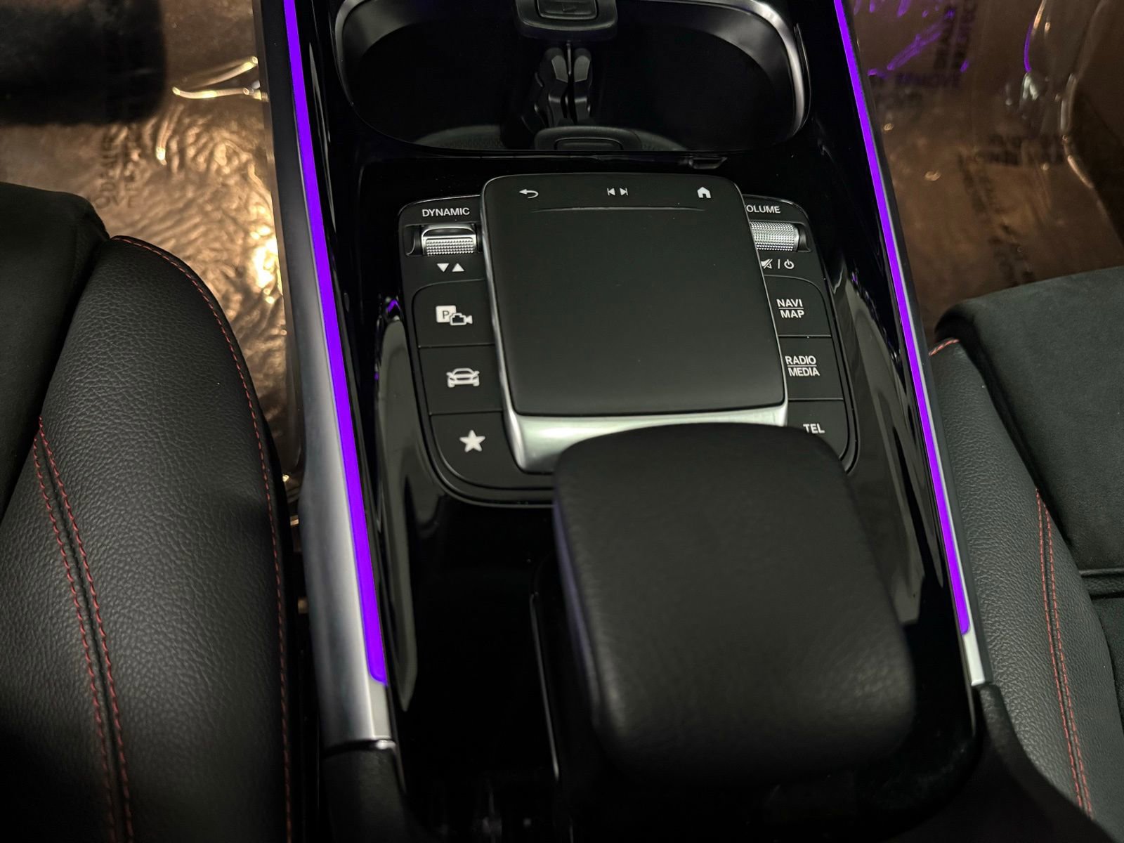 Used 2023 Mercedes-Benz GLB 250 4MATIC image 31