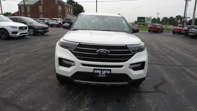 Certified 2023 Ford Explorer XLT w/ Equipment Group 202A image 11
