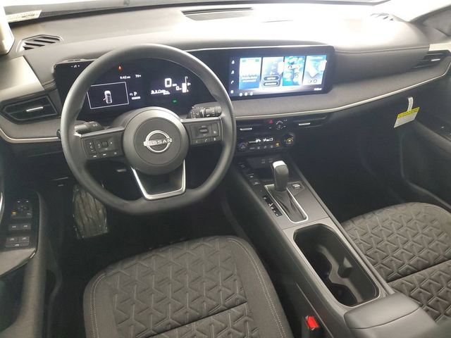 New 2026 Nissan Kicks SV w/ Cold Weather Package FWD image 22