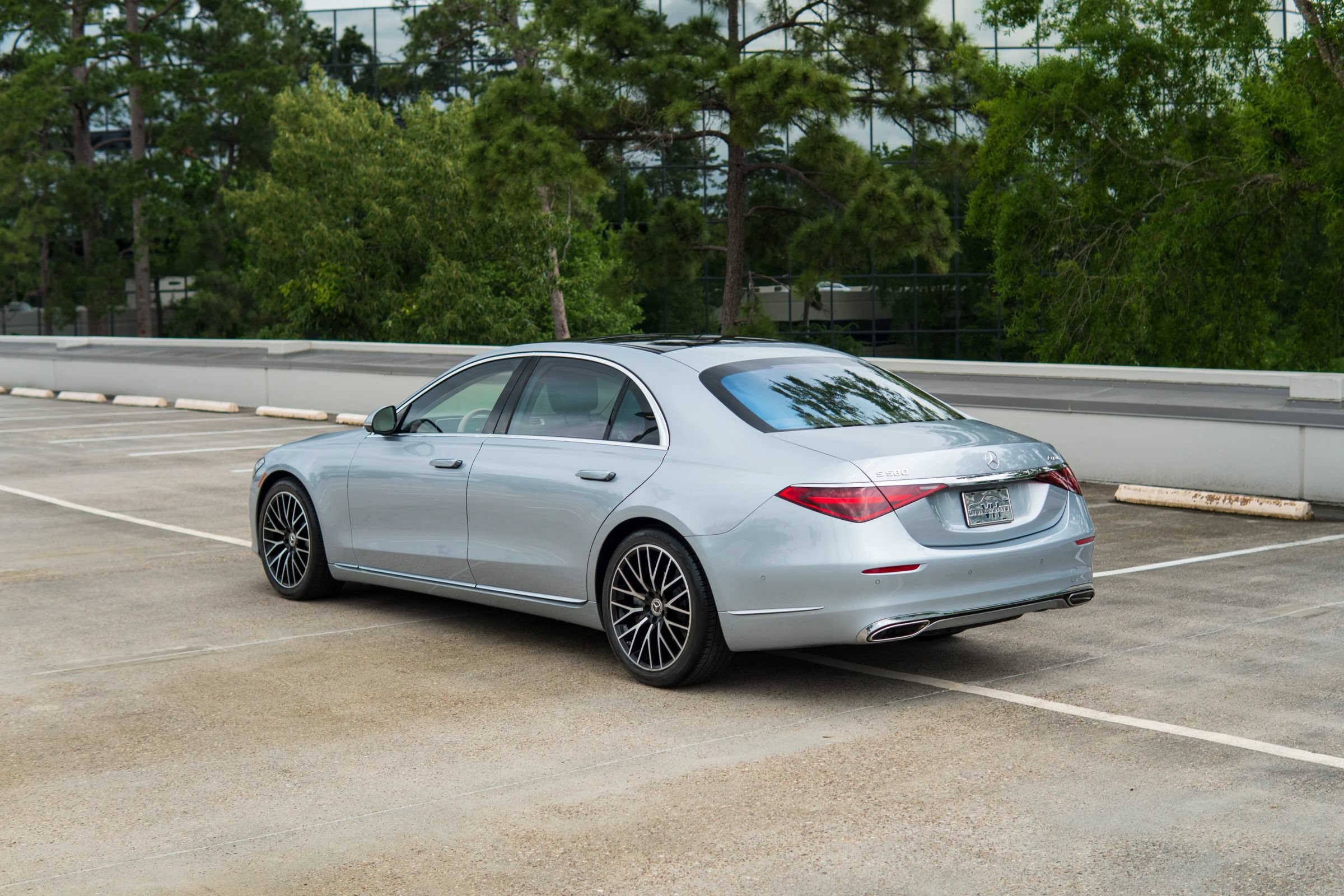 Used 2023 Mercedes-Benz S 580 4MATIC Sedan w/ Warmth & Comfort Package image 11
