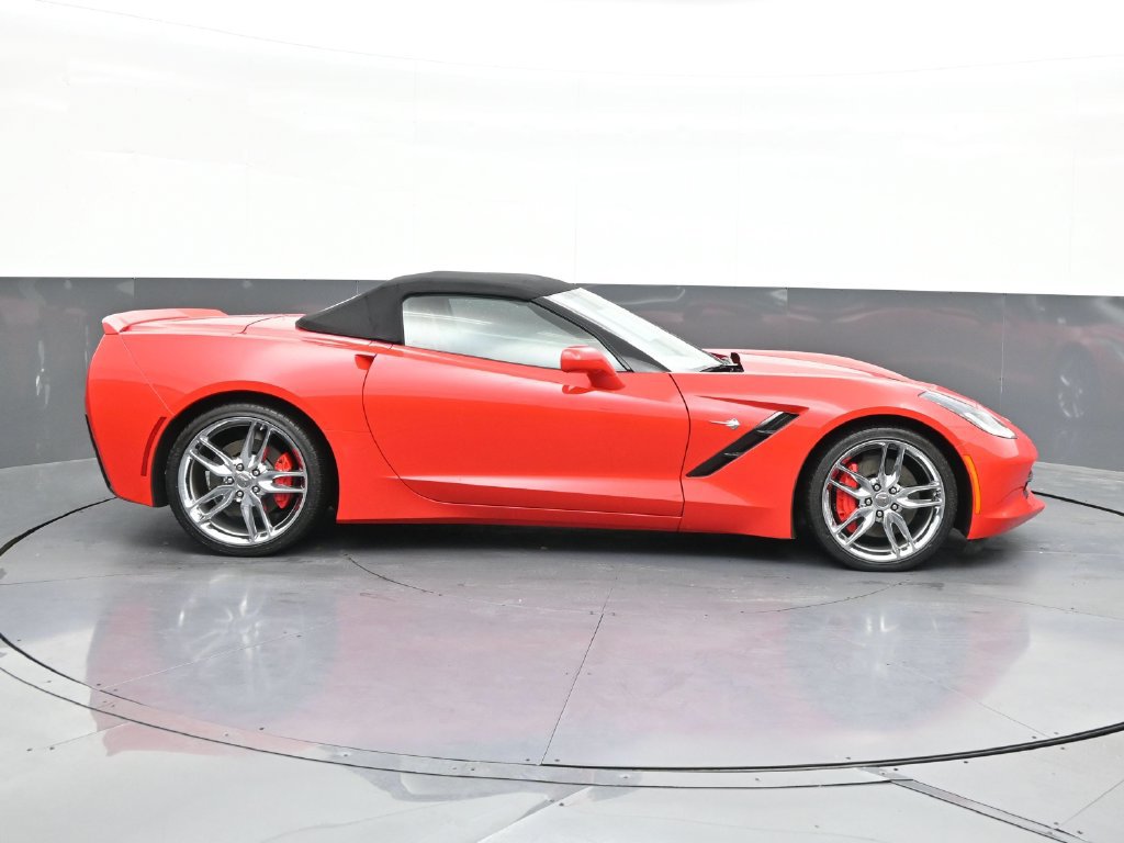 Used 2015 Chevrolet Corvette Stingray Convertible w/ 2LT Preferred Equipment Group RWD image 7
