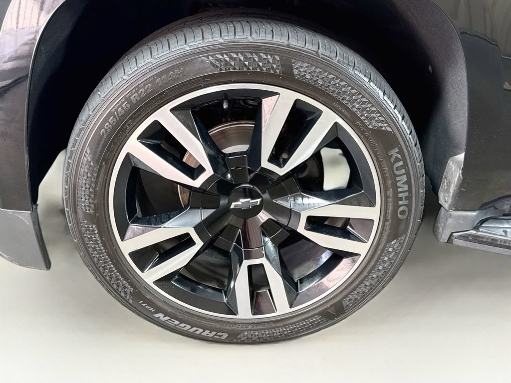 Used 2020 Chevrolet Suburban Premier AWD/4WD image 41