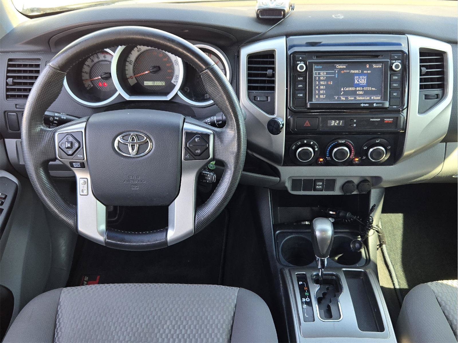 Used 2014 Toyota Tacoma PreRunner w/ SR5 Package RWD image 25