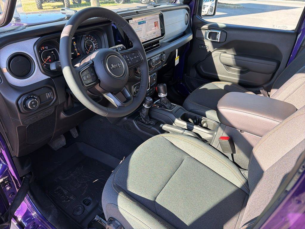 New 2026 Jeep Gladiator Sport AWD/4WD image 28