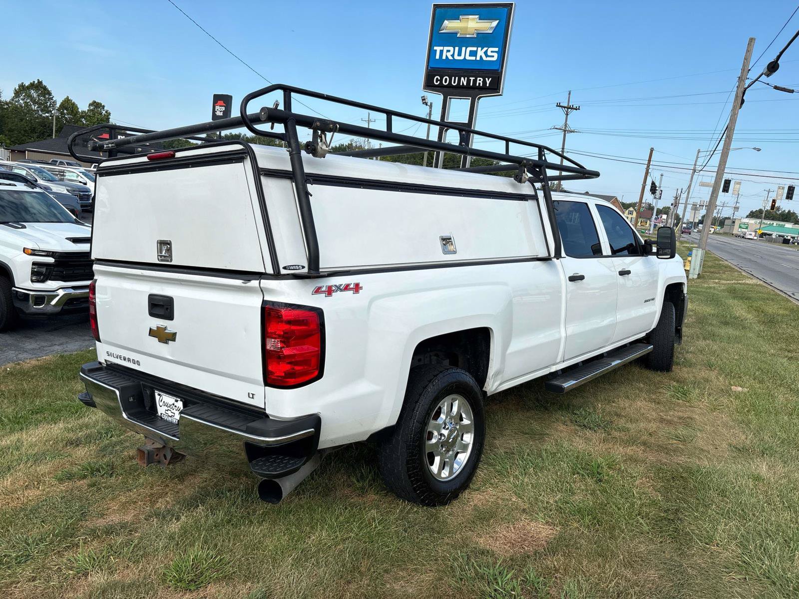 Used 2015 Chevrolet Silverado 3500 LT w/ LT Convenience Package AWD/4WD image 3
