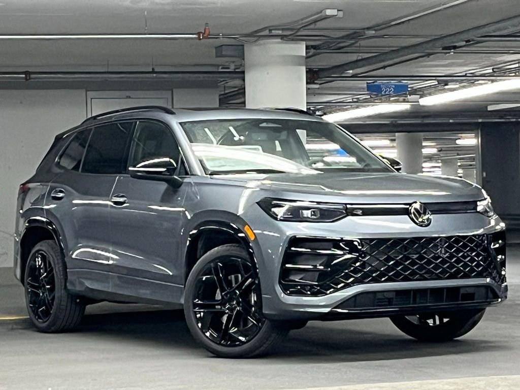 New 2026 Volkswagen Tiguan SE R-Line AWD/4WD video 2