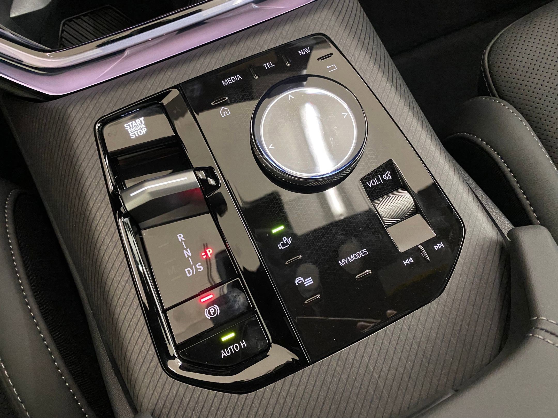 Used 2026 BMW X3 xDrive30 w/ Convenience Package image 26