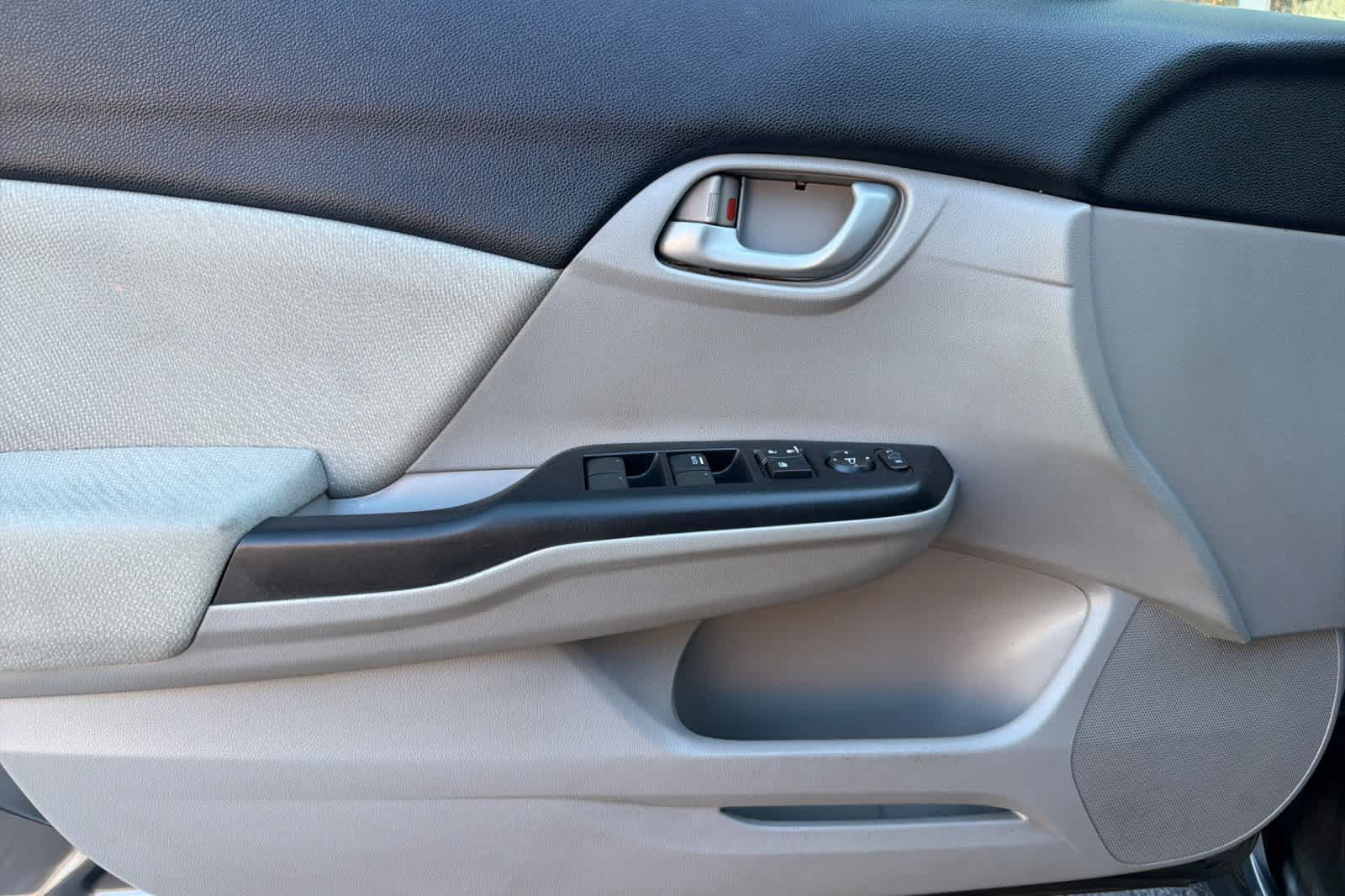 Used 2013 Honda Civic LX image 14