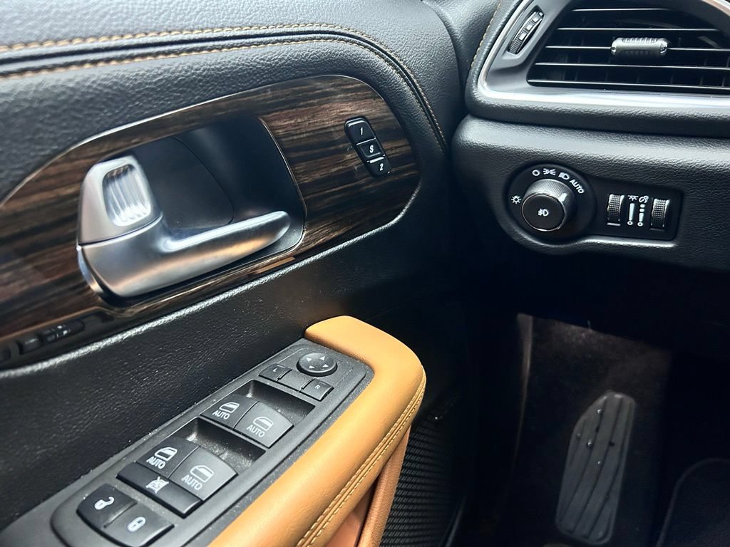 Certified 2022 Chrysler Pacifica Pinnacle AWD/4WD image 21