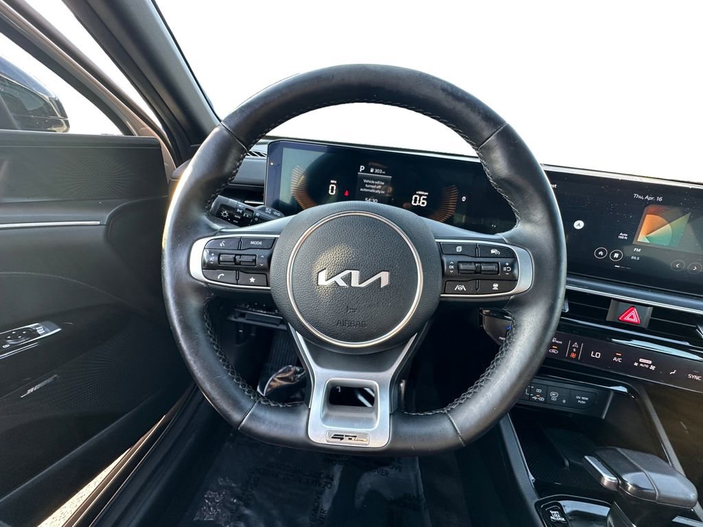 Used 2025 Kia K5 GT-Line w/ GT-Line Premium Package AWD/4WD image 12