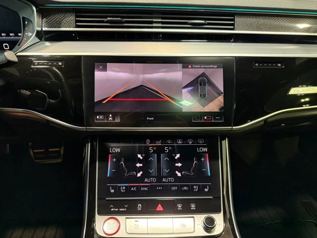 Used 2020 Audi S8 L image 19