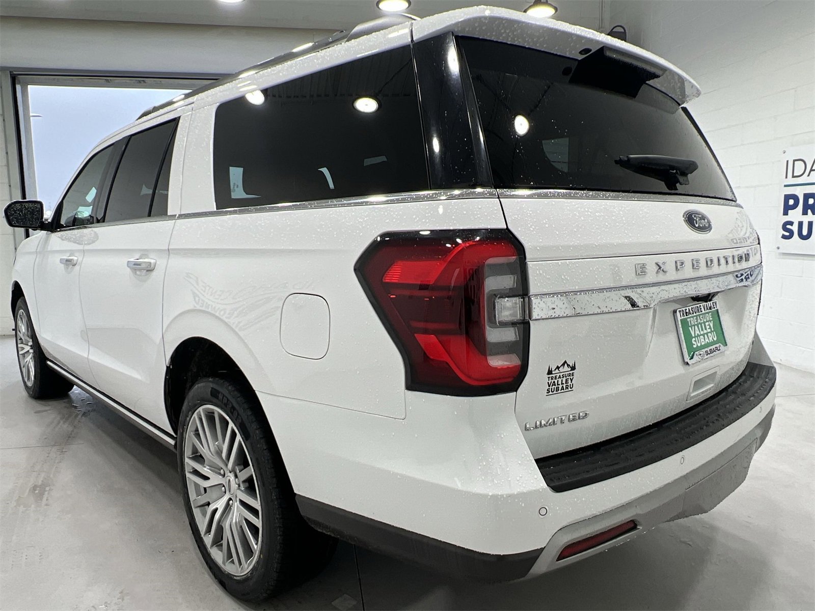Used 2024 Ford Expedition Max Limited image 6