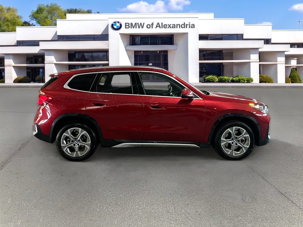 Used 2026 BMW X1 xDrive28i w/ Technology Package AWD/4WD image 8