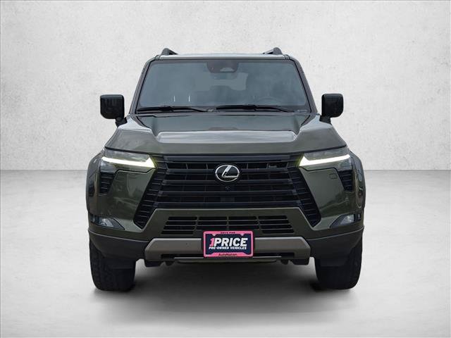 Used 2025 Lexus GX 550 AWD/4WD image 2