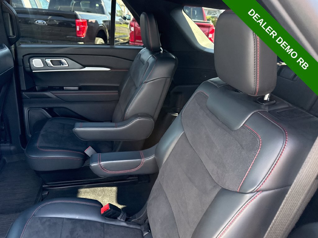 Used 2026 Ford Explorer ST w/ Sun And Sound Package AWD/4WD image 22