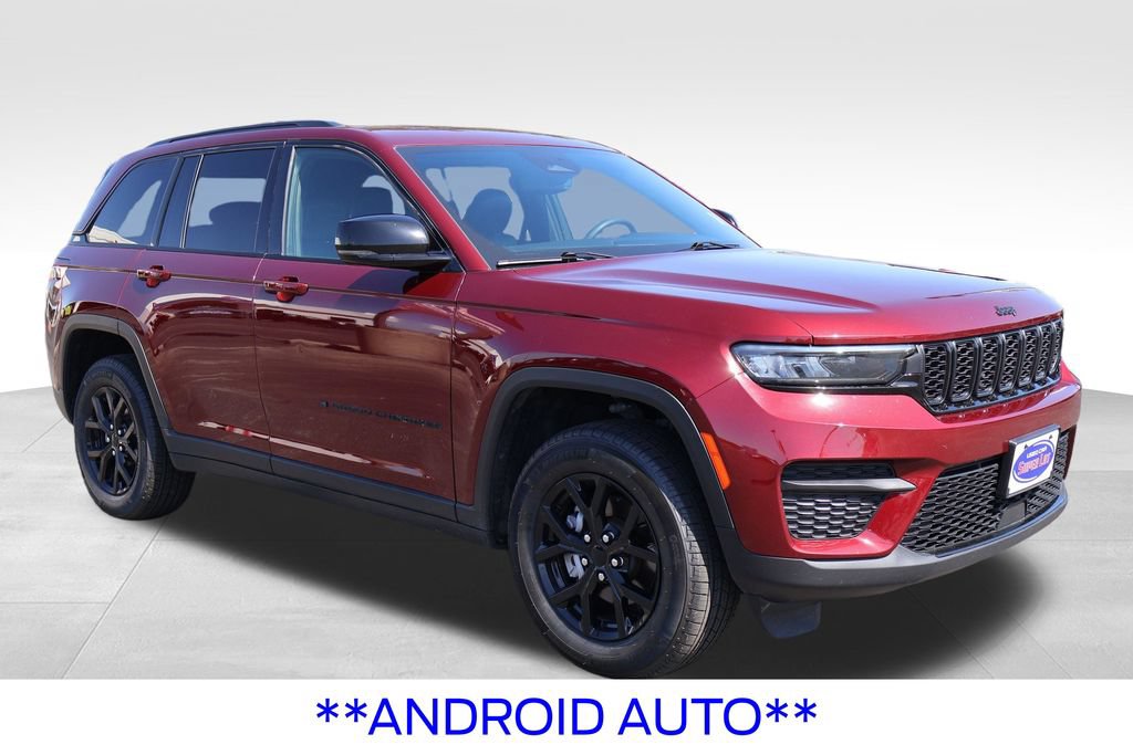 Used 2024 Jeep Grand Cherokee Altitude RWD image 13