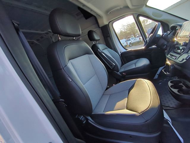 New 2026 RAM ProMaster 2500 w/ Convenience Group FWD image 29