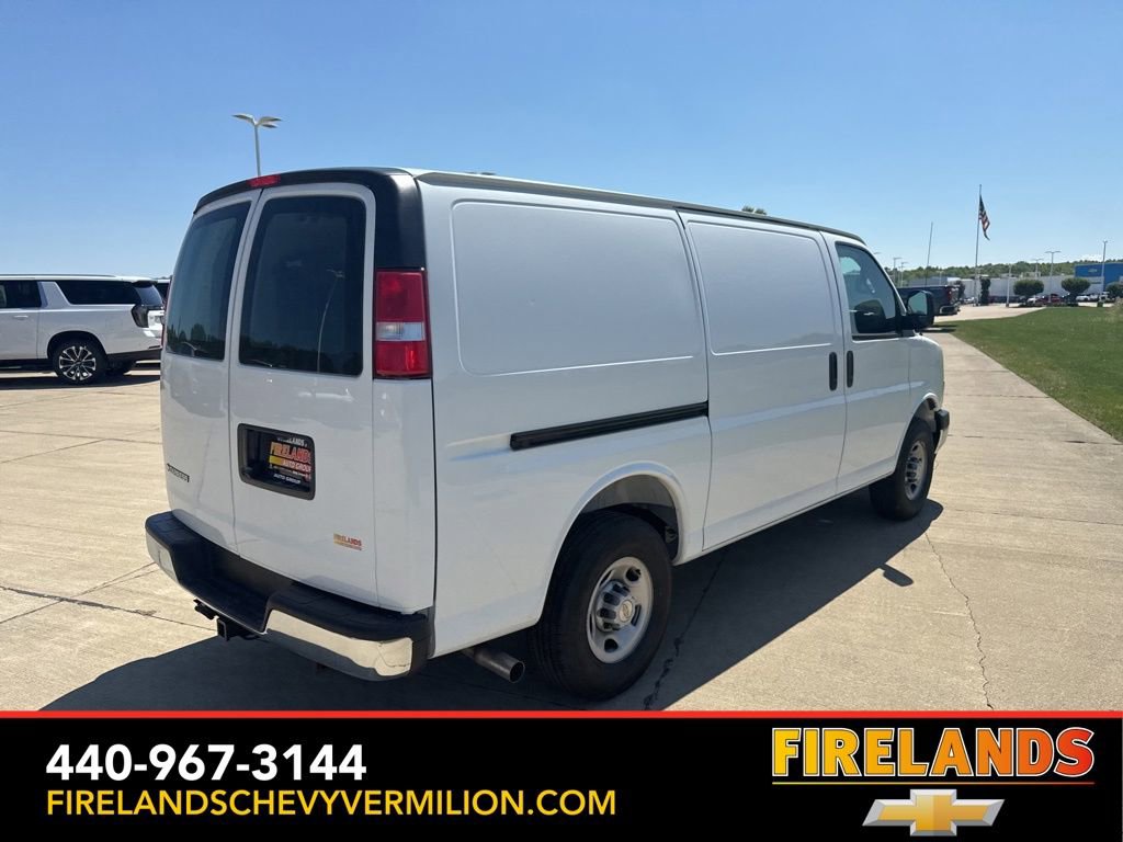 New 2025 Chevrolet Express 2500 Work Van w/ Driver Convenience Package image 9