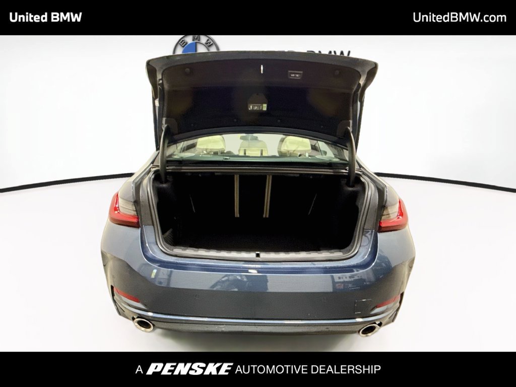 New 2026 BMW 330i Sedan w/ Premium Package RWD image 21