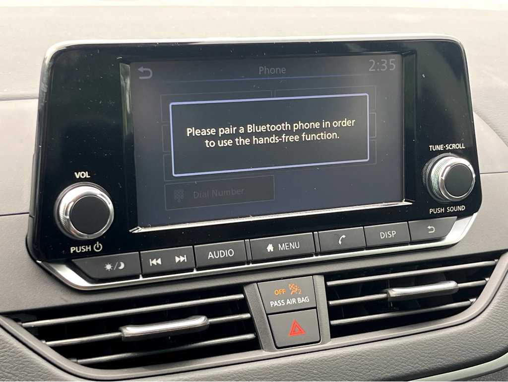 Used 2024 Nissan Altima 2.5 S image 4