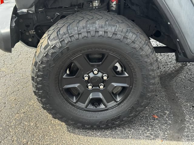 Certified 2022 Jeep Gladiator Mojave w/ Cold Weather Group AWD/4WD image 10