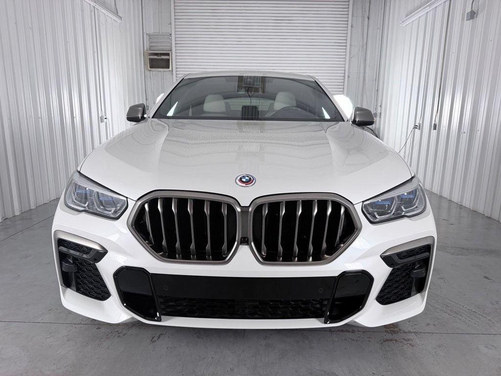 Used 2022 BMW X6 M50i w/ Executive Package AWD/4WD image 2
