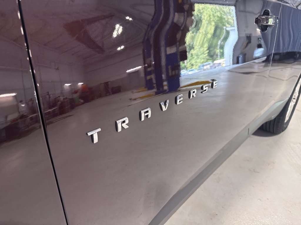 Used 2021 Chevrolet Traverse LT AWD/4WD image 54