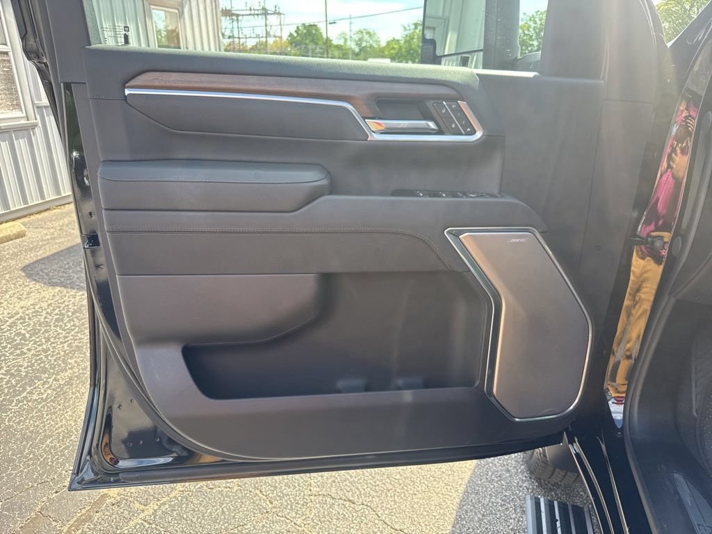 New 2026 Chevrolet Silverado 3500 High Country w/ Technology Package AWD/4WD image 16