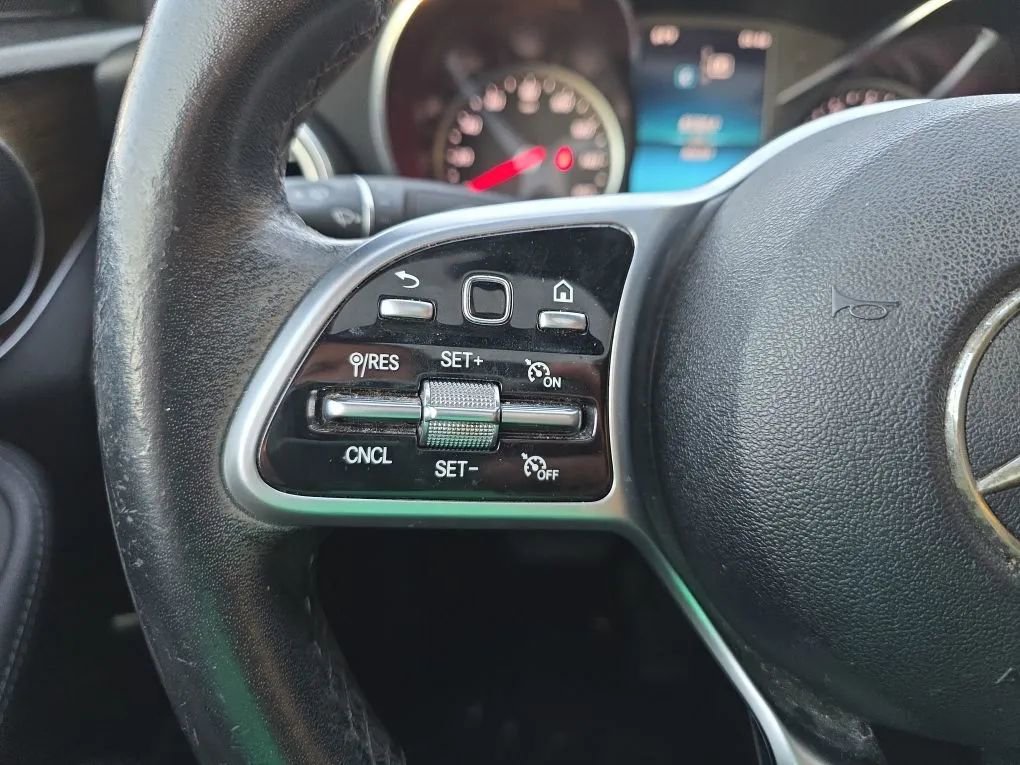 Used 2019 Mercedes-Benz C 300 Sedan image 17