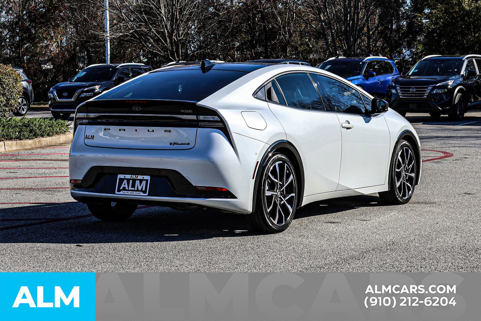 Used 2024 Toyota Prius Prime Premium w/ Advanced Technology Package FWD image 6