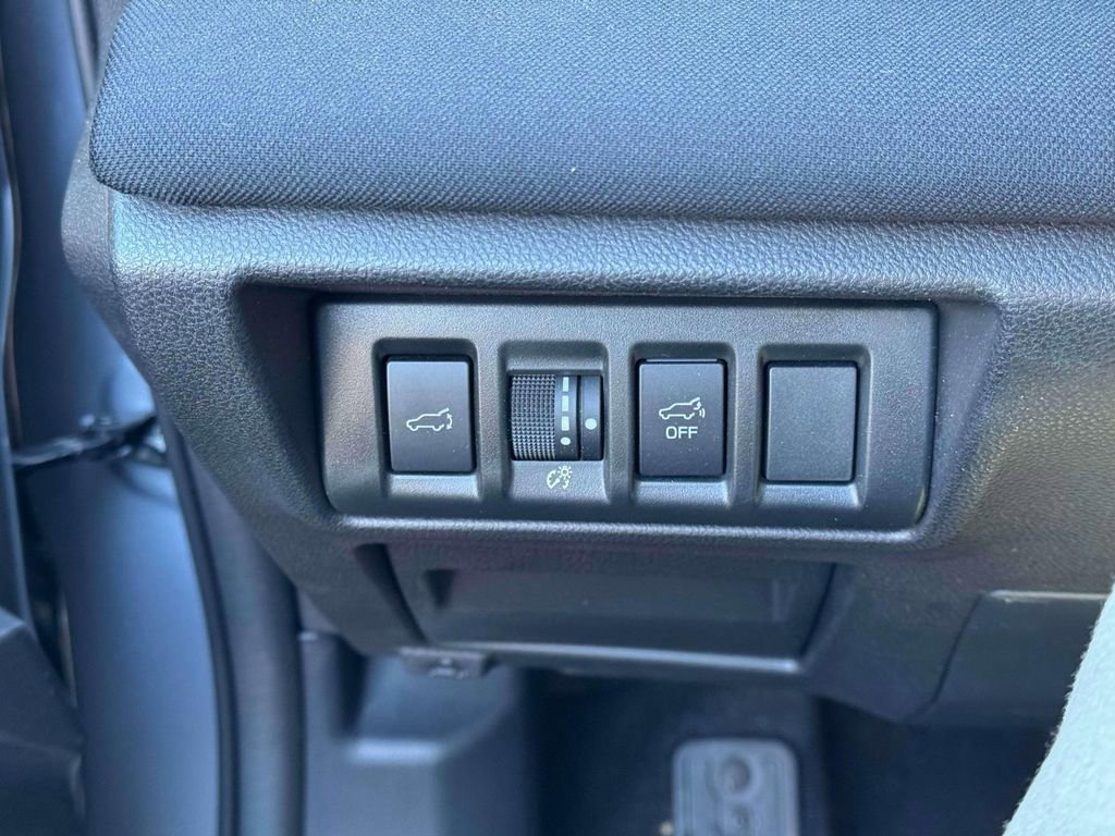 Used 2023 Subaru Outback Premium image 19