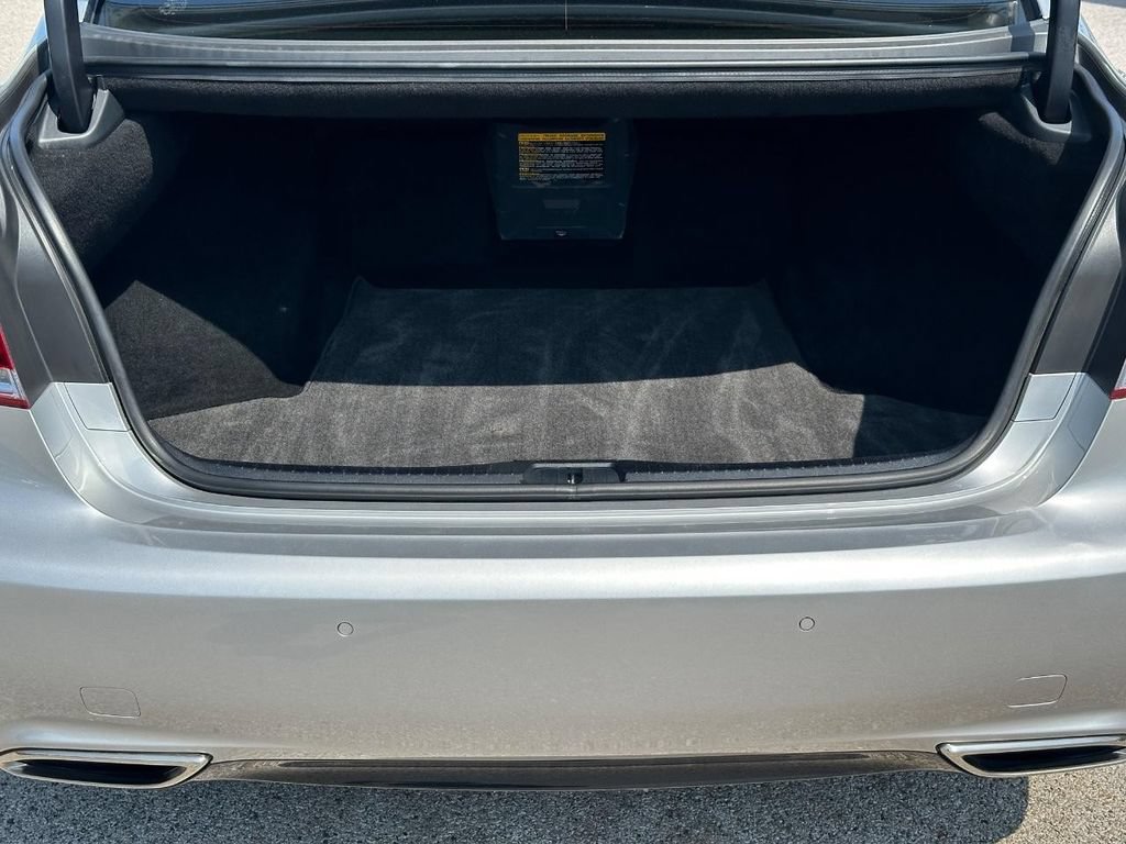 Used 2014 Lexus LS 460 w/ Comfort Package RWD image 6