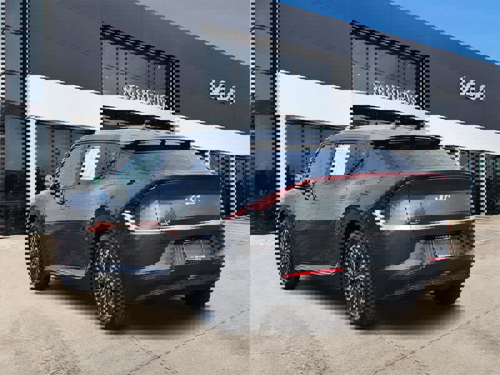 Certified 2024 Kia EV6 Light image 6