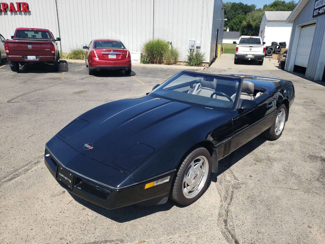 Used 1989 Chevrolet Corvette Convertible image 18