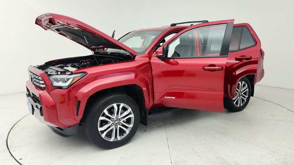 Used 2025 Toyota 4Runner Limited RWD image 10