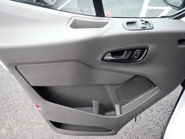 Certified 2024 Ford Transit 250 Low Roof w/ Exterior Upgrade Package image 20