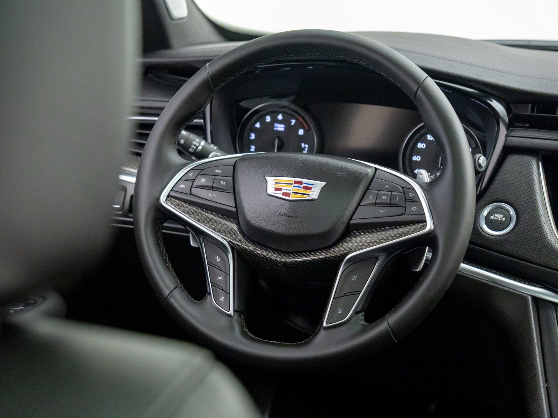 New 2025 Cadillac XT5 Sportv w/ Technology Package image 11
