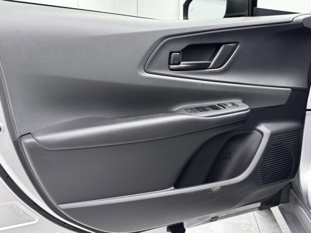 Used 2024 Toyota Prius LE image 34