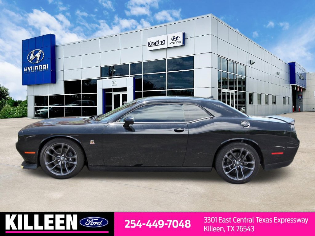 Used 2023 Dodge Challenger R/T Scat Pack RWD image 10