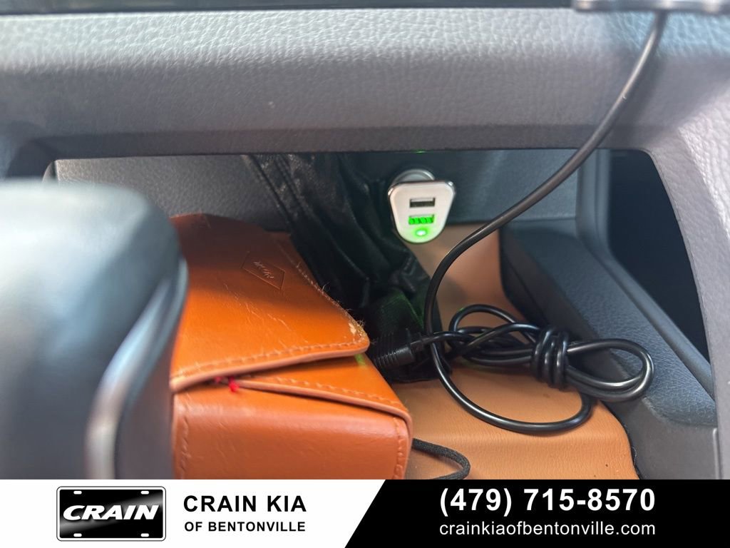 Used 2022 Toyota Avalon Limited w/ Advanced Safety Package FWD image 38