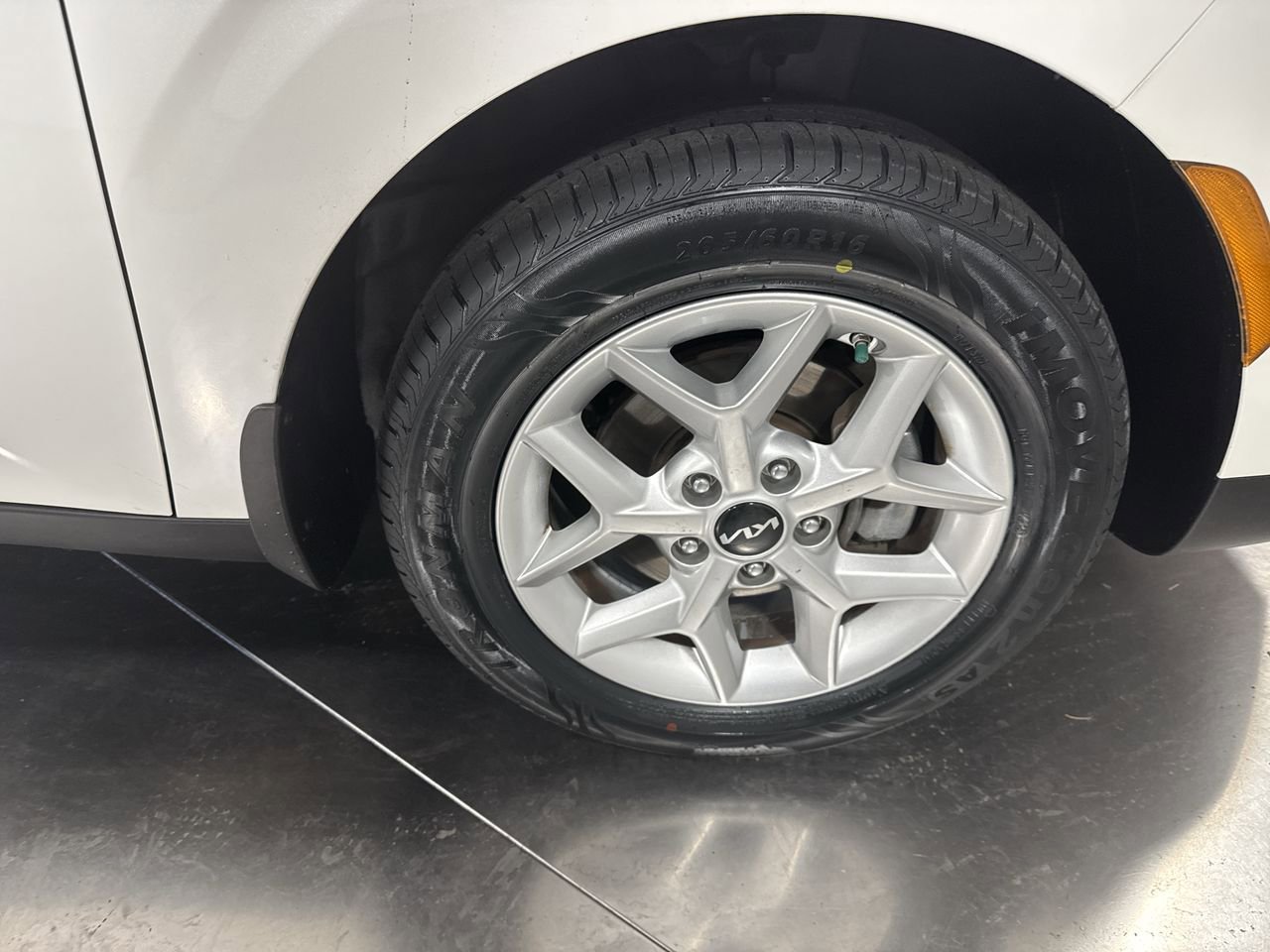 Certified 2022 Kia Soul LX w/ Technology Package image 14