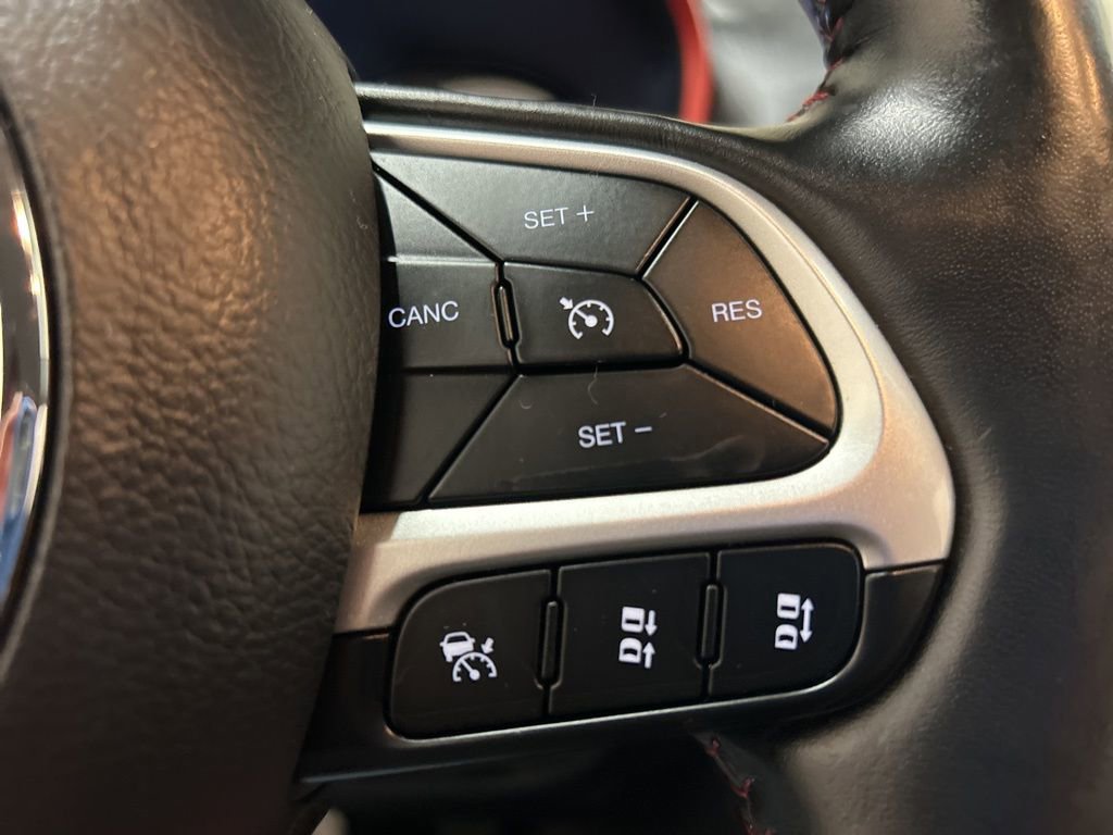 Used 2021 Jeep Compass Trailhawk w/ Convenience Group image 21