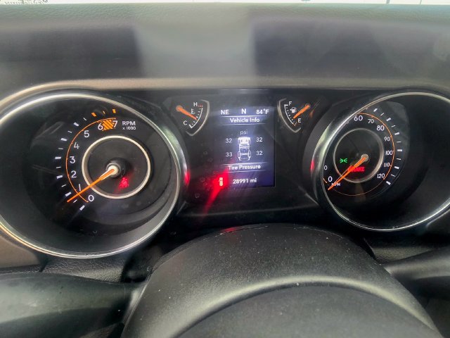 Used 2023 Jeep Wrangler Sport AWD/4WD image 25