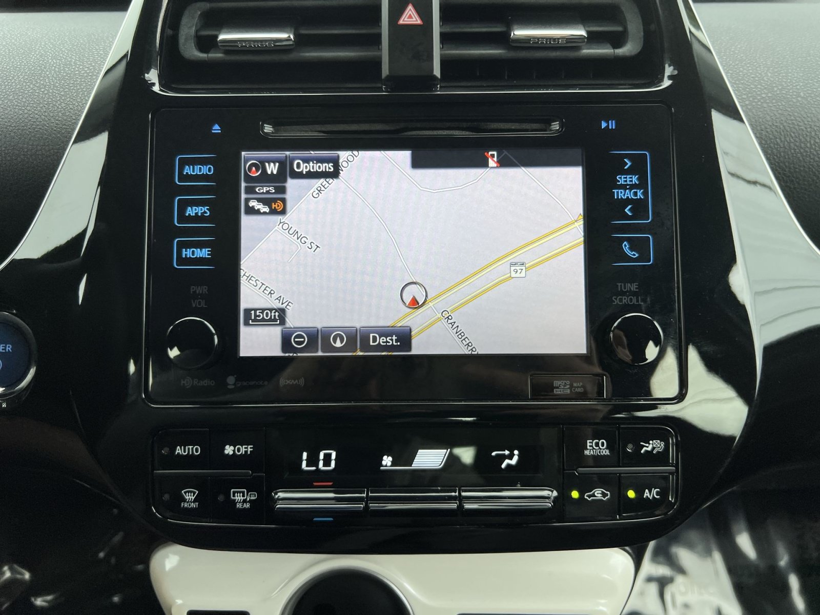 Used 2017 Toyota Prius Prime Plus FWD image 19