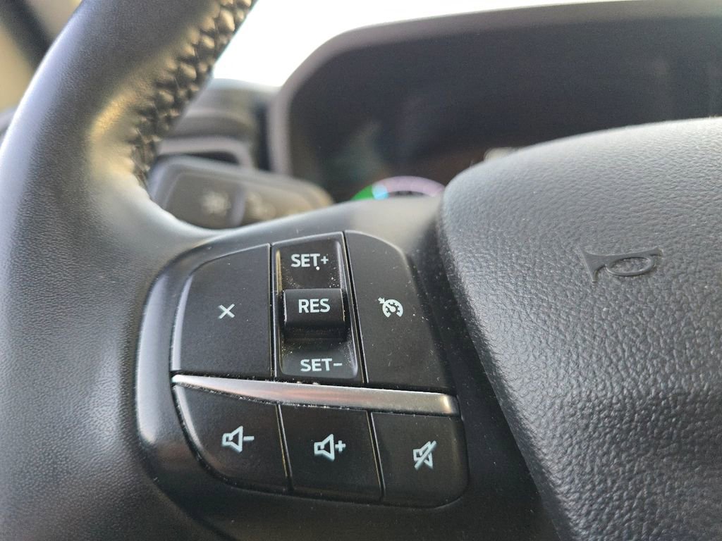 Used 2023 Ford Maverick XLT w/ XLT Luxury Package image 12