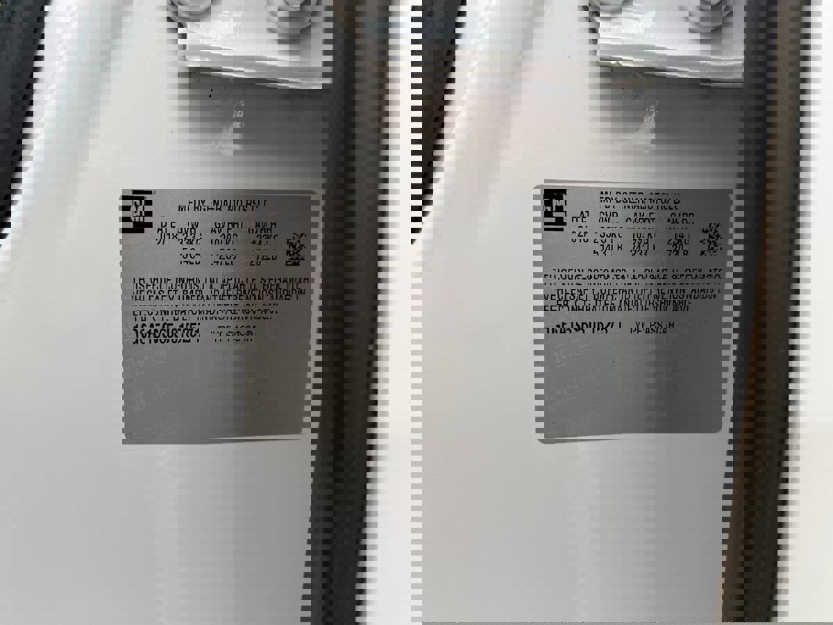 Used 2018 Cadillac CTS V w/ Carbon Fiber Package image 34