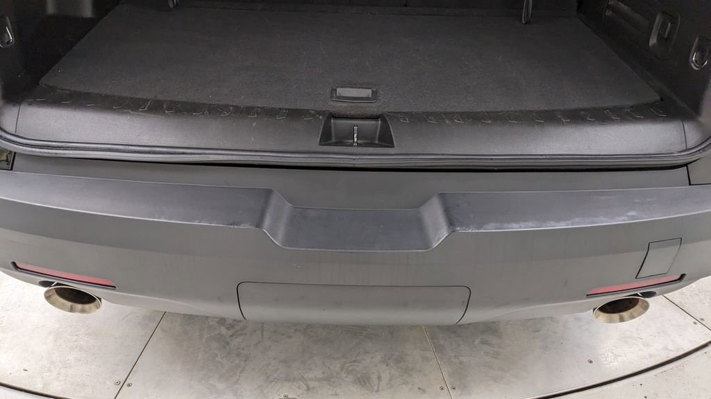 Used 2023 Chevrolet Traverse RS AWD/4WD image 7