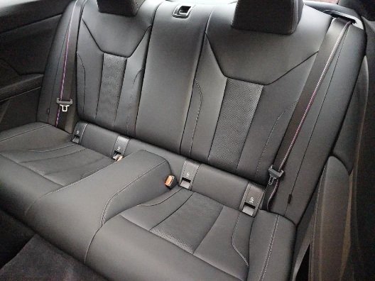 Used 2026 BMW M4 xDrive Competition w/ Executive Package image 7