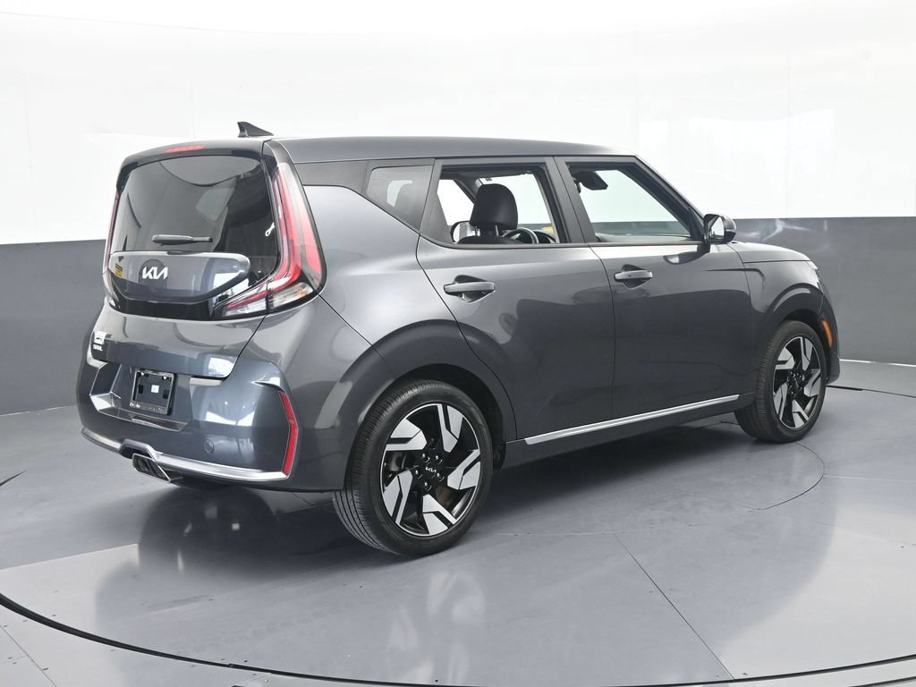 Used 2024 Kia Soul GT-Line FWD image 6