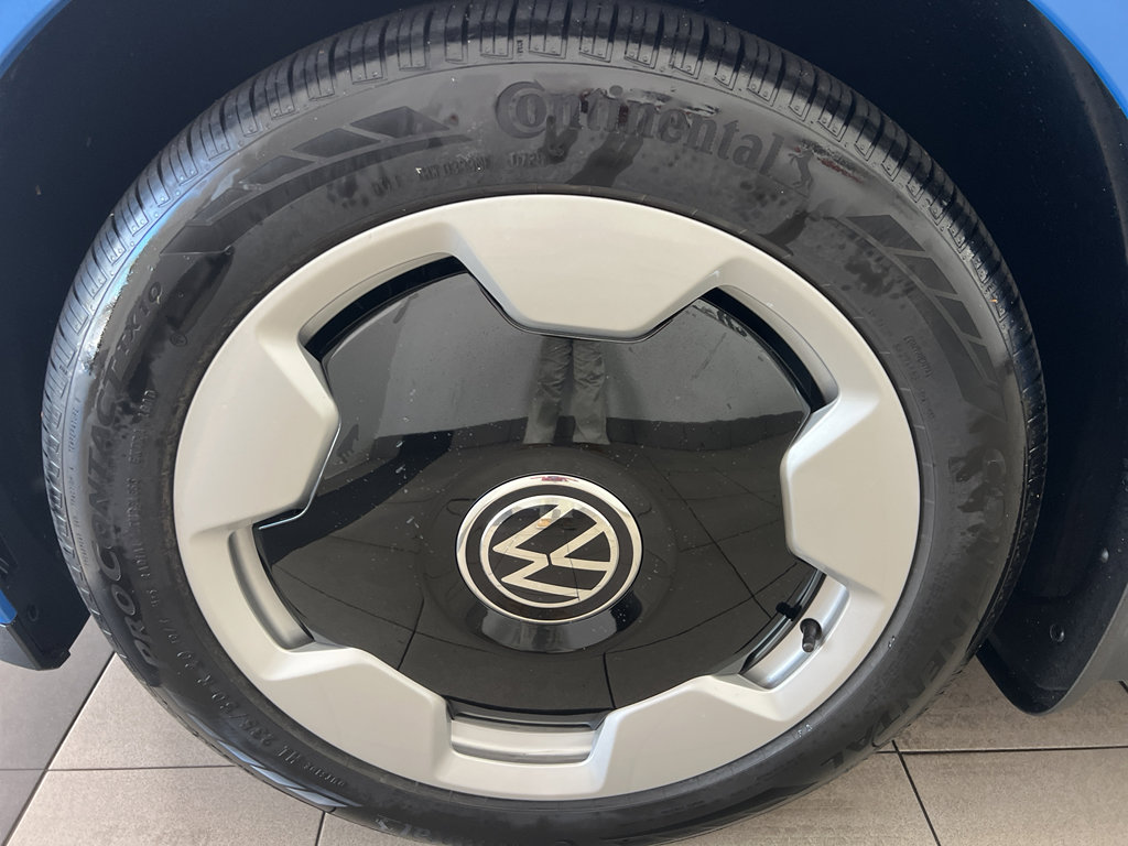 New 2025 Volkswagen ID. Buzz Pro S Plus image 49